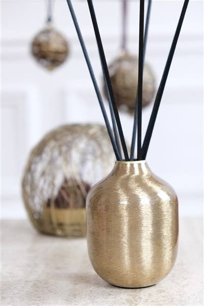 Small Gold Vase for scented bouquet