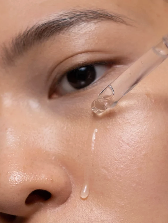 Résultat concentré peeling AHA Devoghe – teint lumineux taches atténuées grain de peau affiné