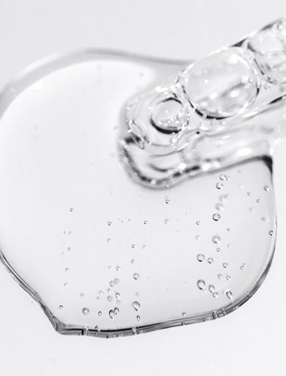 Sérum-gelée prébiotique bioactif - Hydrate et illumine