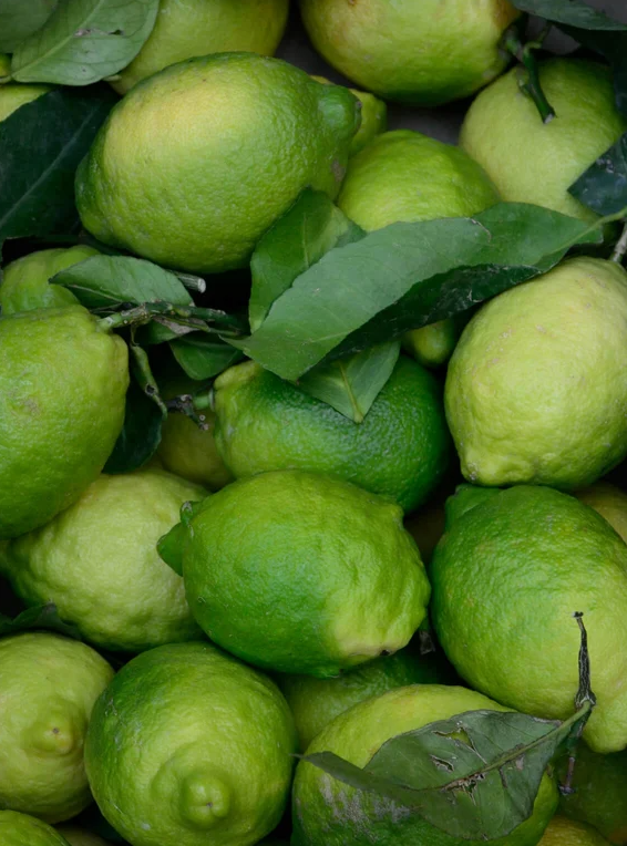 Exfoliant éclaircissant visage & corps à l'acide kojique