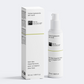 Flacon pompe blanc et boîte du produit Crème hydratante anti-acné Maria Devoghe, packaging minimaliste avec texte descriptif.